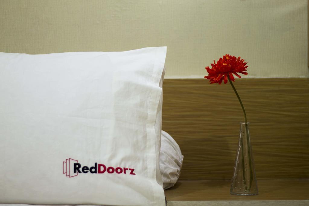 Reddoorz @ Mataram Kuta 3 Kuta Lombok Exterior foto